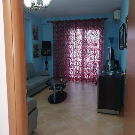 Apartament Me Qira Tek Pallati I Sportit *